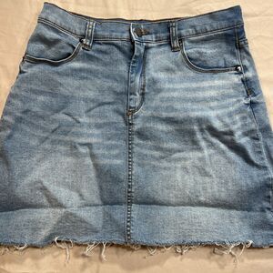 BDG Denim Mini Skirt, Blue Jean, Raw Hem, Y2K Style, Women’s Size 4